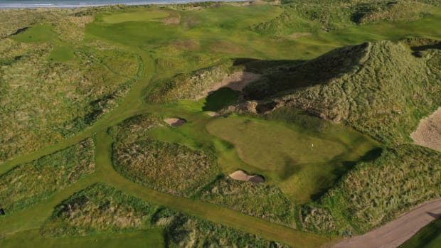 Narin & Portnoo Links — Holes No. 10 and 11